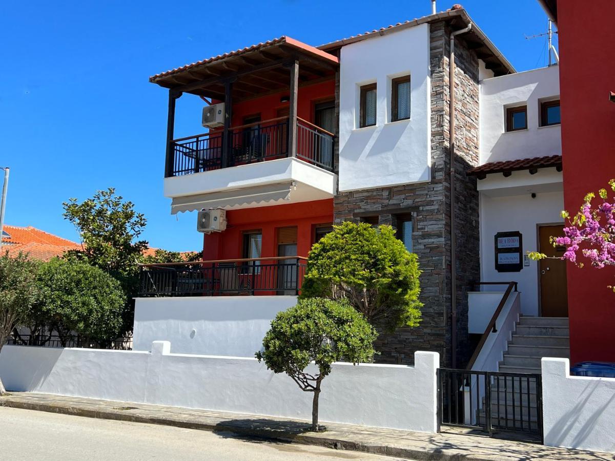 Nea Roda Apartments 외부 사진