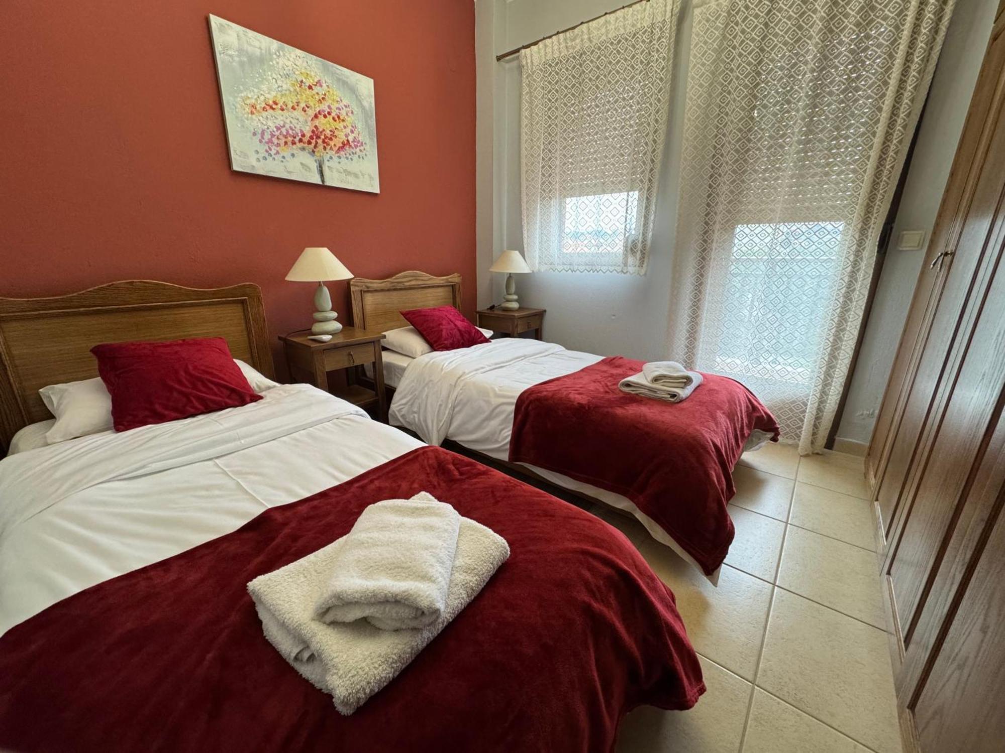 Nea Roda Apartments 외부 사진